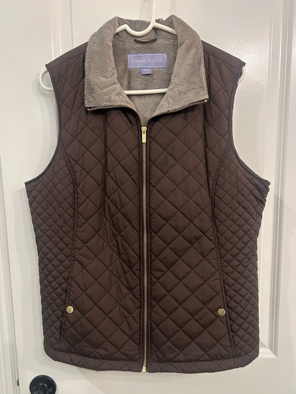 Ladies Laura Scott Quilted Brown Fleece-Lined Vest